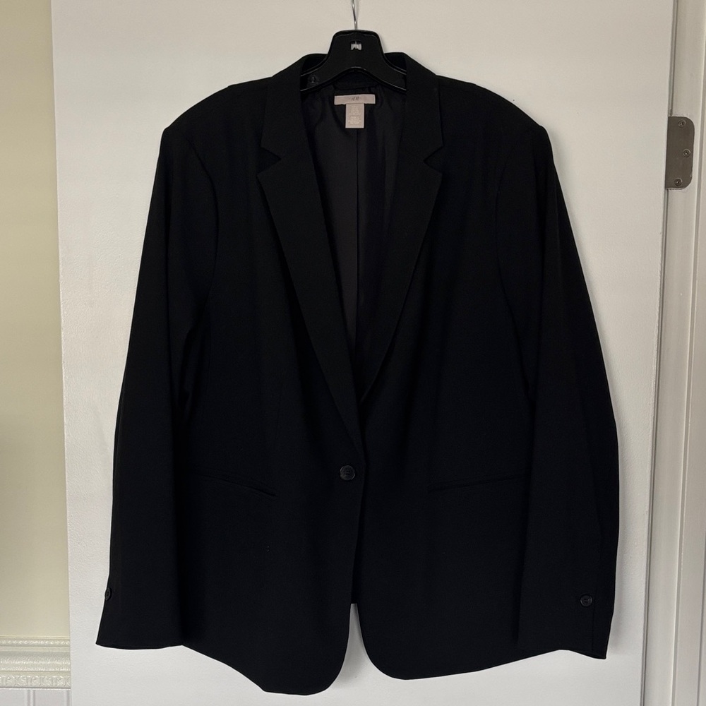 H&M Women's Black Blazer